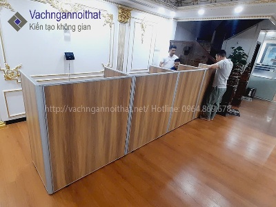 Vách ngăn gỗ lắp ghép bàn làm việc nhân viên cao 1m2