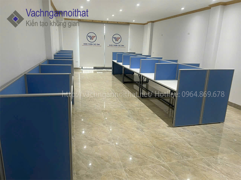 Lắp đặt vách ngăn nỉ khung nhôm bàn làm việc VNN6008